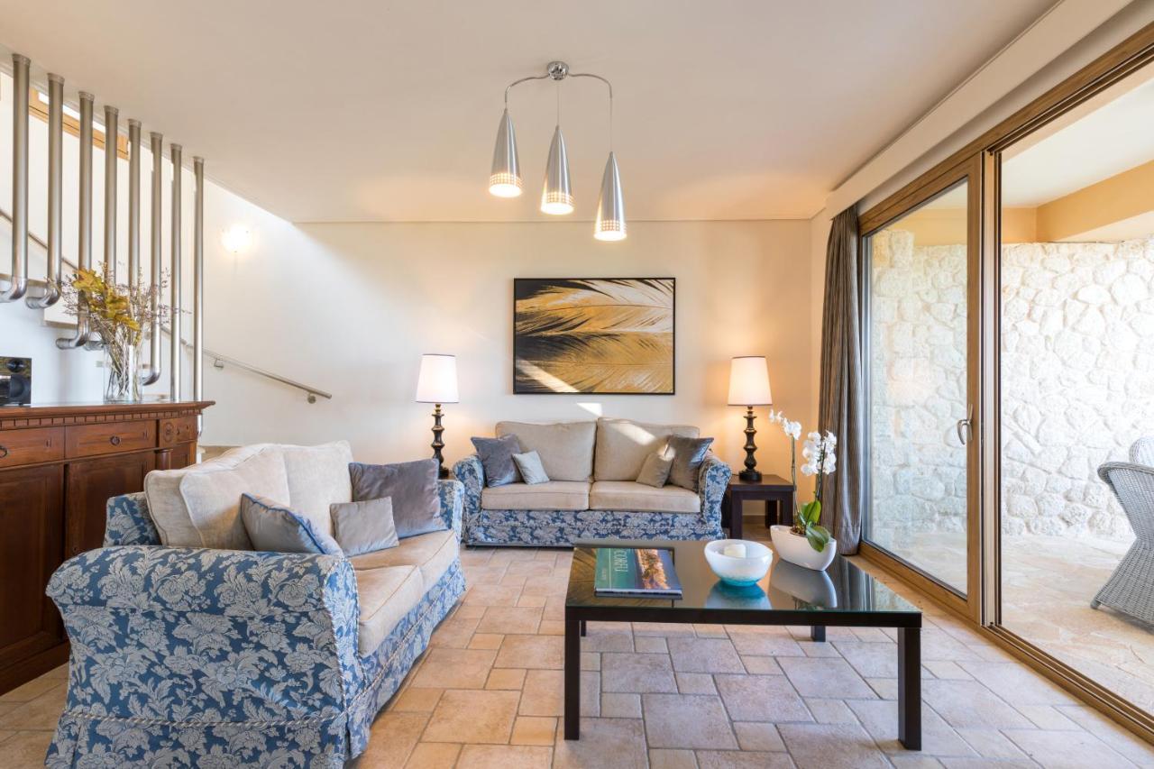 Villa Pietra Gialla By Rodostamo Collection Кассиопи Экстерьер фото